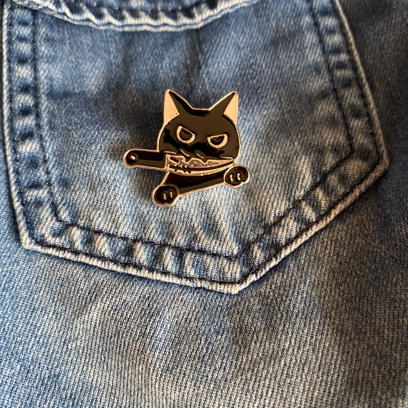 Anime Style Enamel Pins Set, Metal Badges for Boys