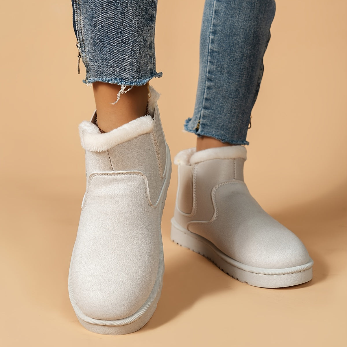 Women's Plush Slip On Snow Boots