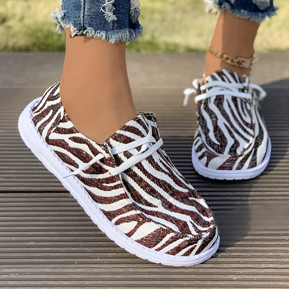 Women's Striped Canvas Skate Shoes