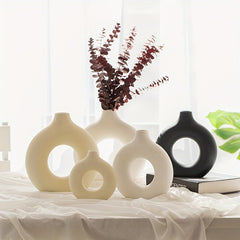 Modern Ceramic Donut Vase for Boho Home Decor with Pampas Dried Flowers