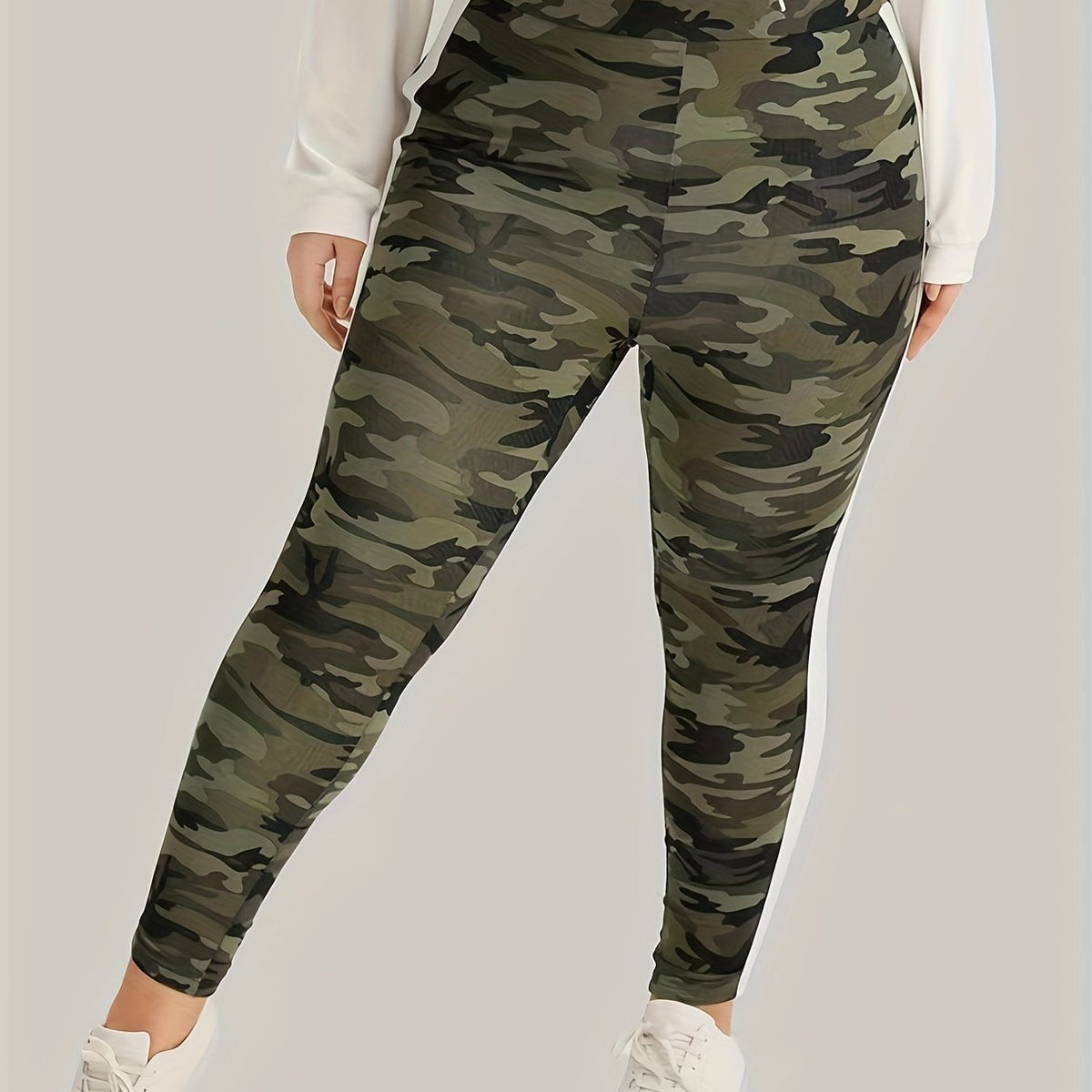 Women's Plus Camo High Rise Skinny Trousers