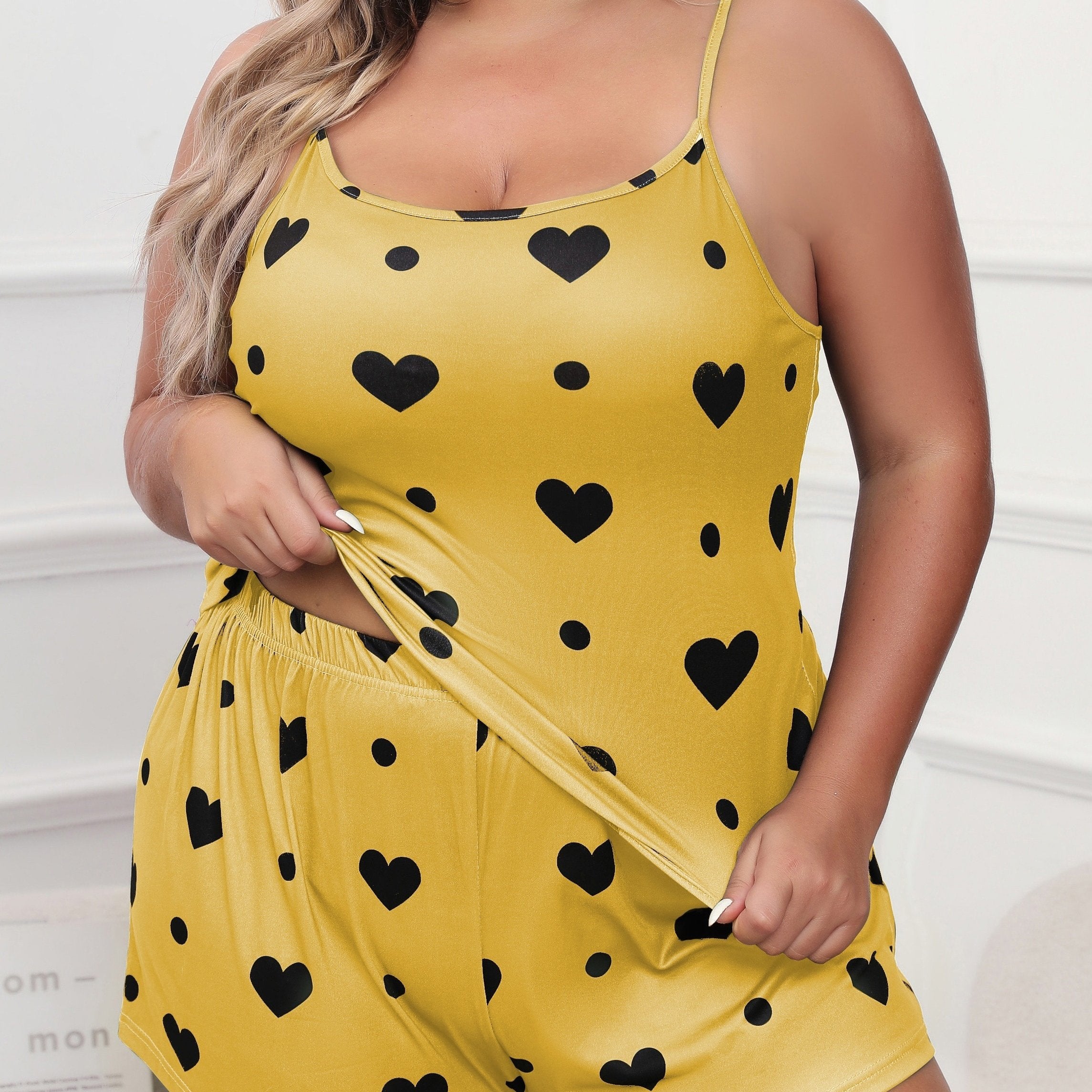  Heart & Dot Print Pajama Set Women's Cami Top & Shorts Two Piece