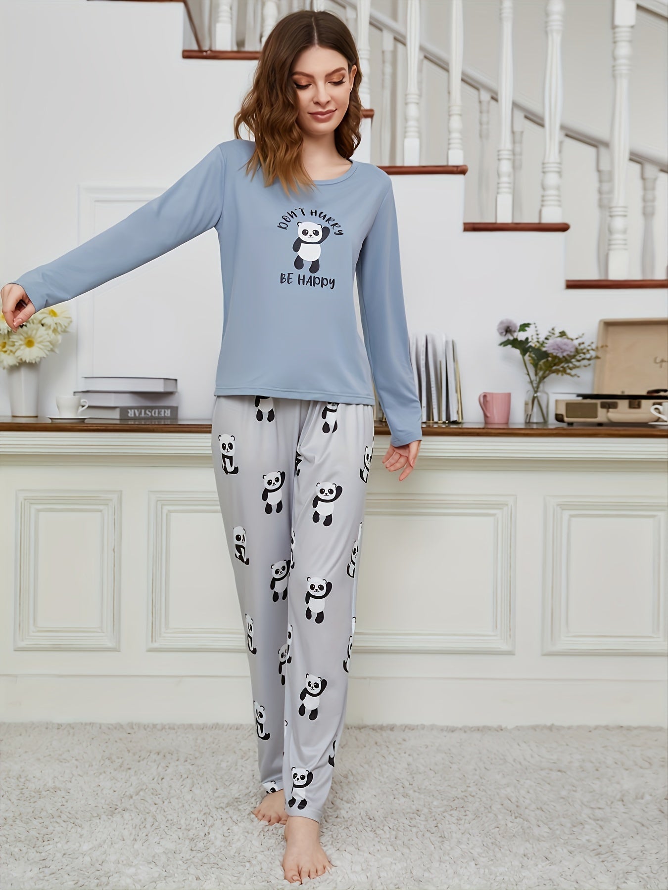 Panda Print Pajama Set Long Sleeve Crew Neck Top & Pants Women's Sleepwear