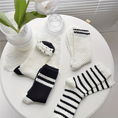 Colorblock Stripe Textured Socks Breathable Mid Tube Stockings