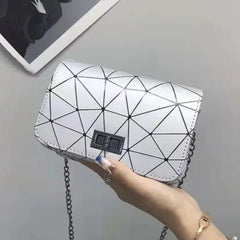 Fashionable Shoulder Bags Female Messenger Bag Chain Crossbody Bag