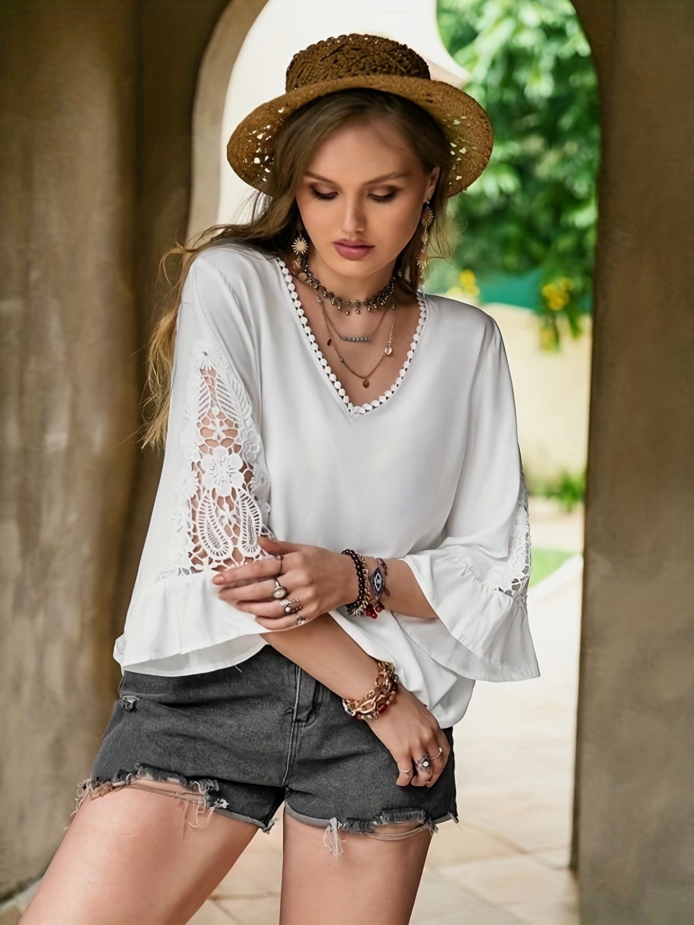  Casual Blouse Women's Plus Solid Contrast Lace Bell Sleeve V Neck Top