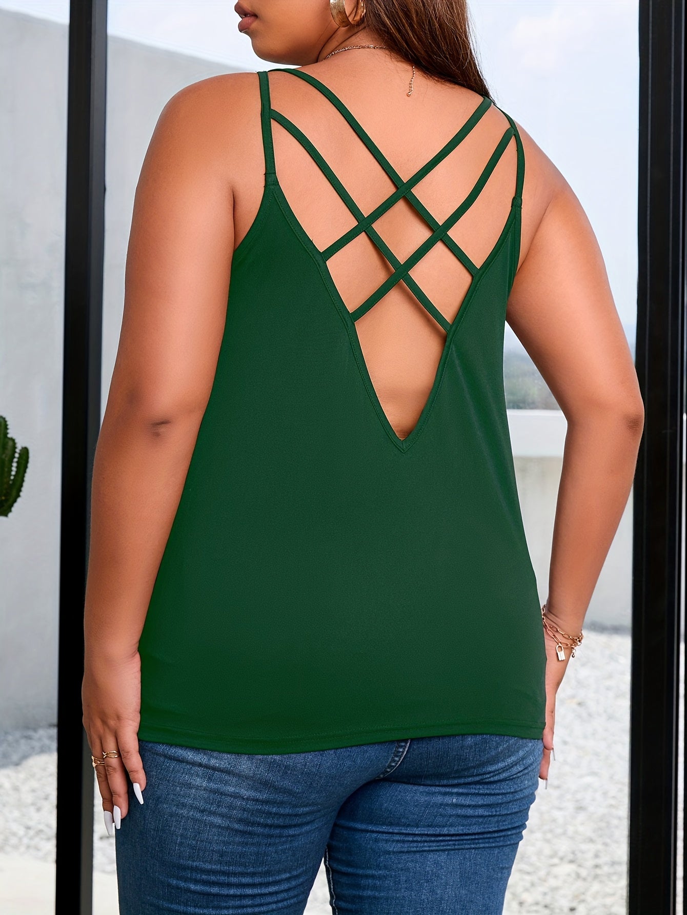  Casual Cami Top Women's Plus Solid Round Neck Slight Stretch Cami Top