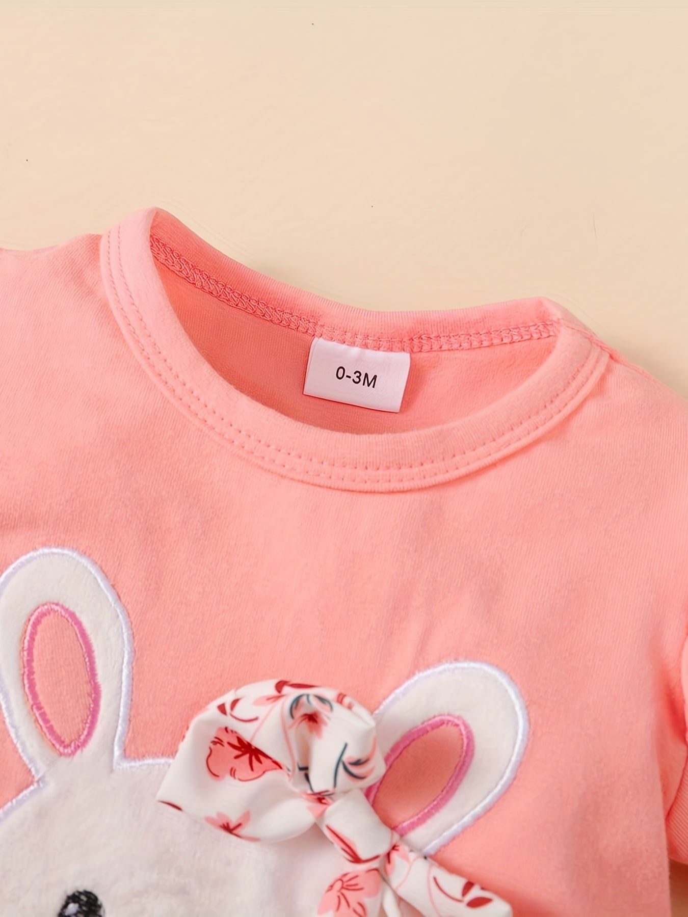 3pcs Baby Girls Rabbit Print Onesie & Floral Shorts Set