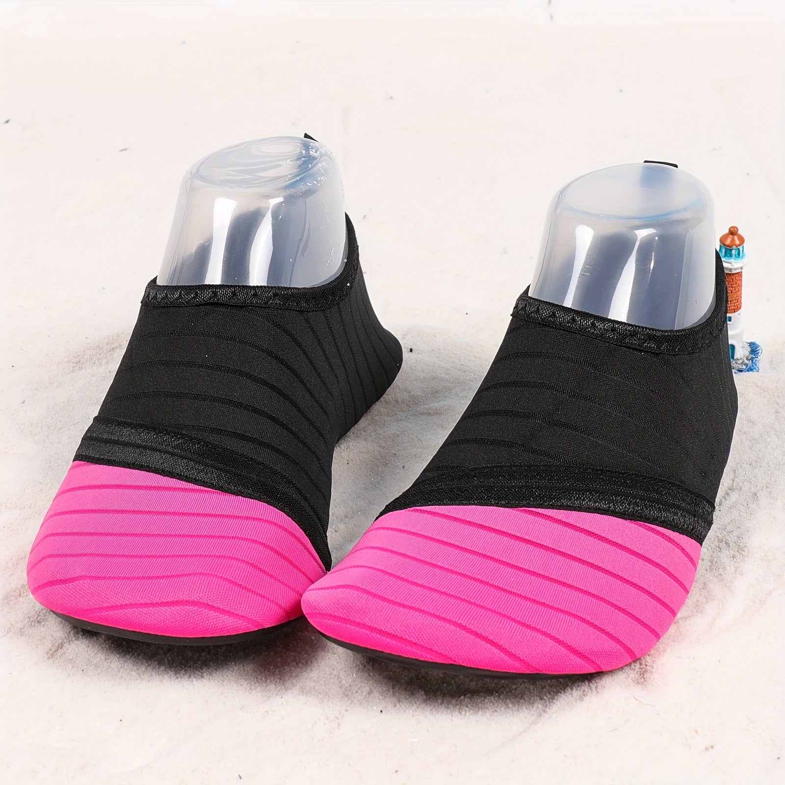 Unisex Barefoot Slip On Water Shoes Non slip Lightweight Quick Dry Aqua Shoes