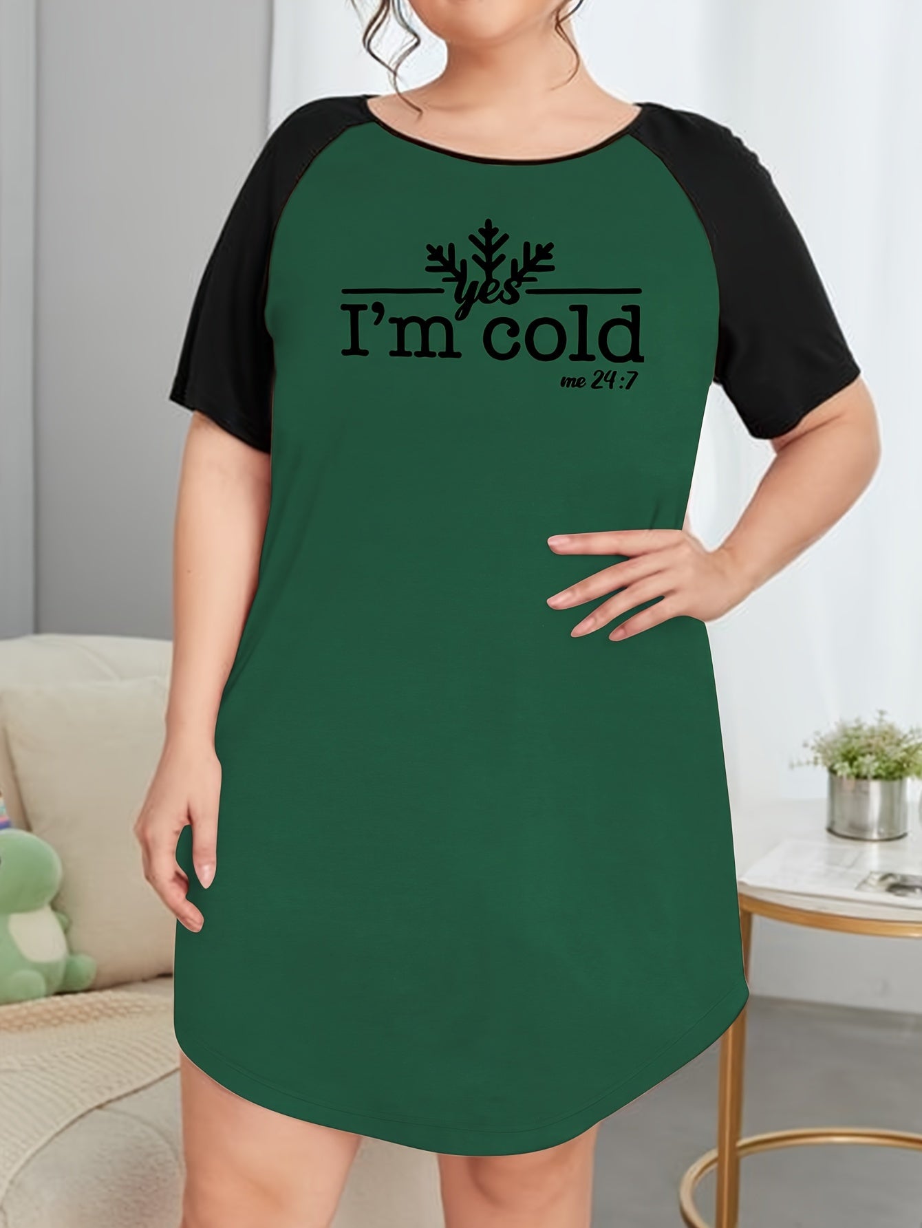  Snowflake Slogan Print Round Neck Tee Sleep Dress