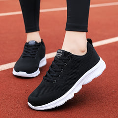Women's Lace up Outdoor Running Shoes Non slip Mesh Sneakers
