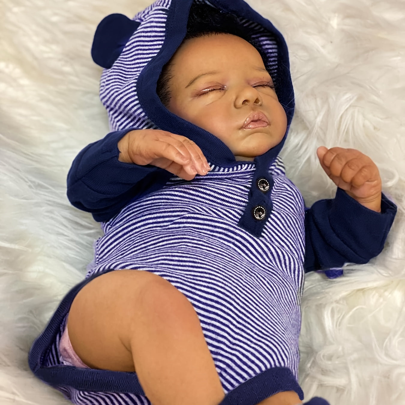Realistic Reborn Baby Doll Soft Cloth Body Implanted Hair Socks Paci