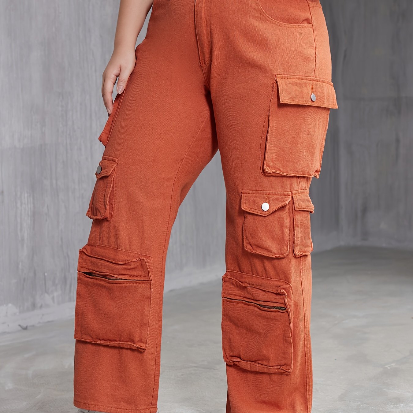  Wide Leg Cargo Jeans with Pockets