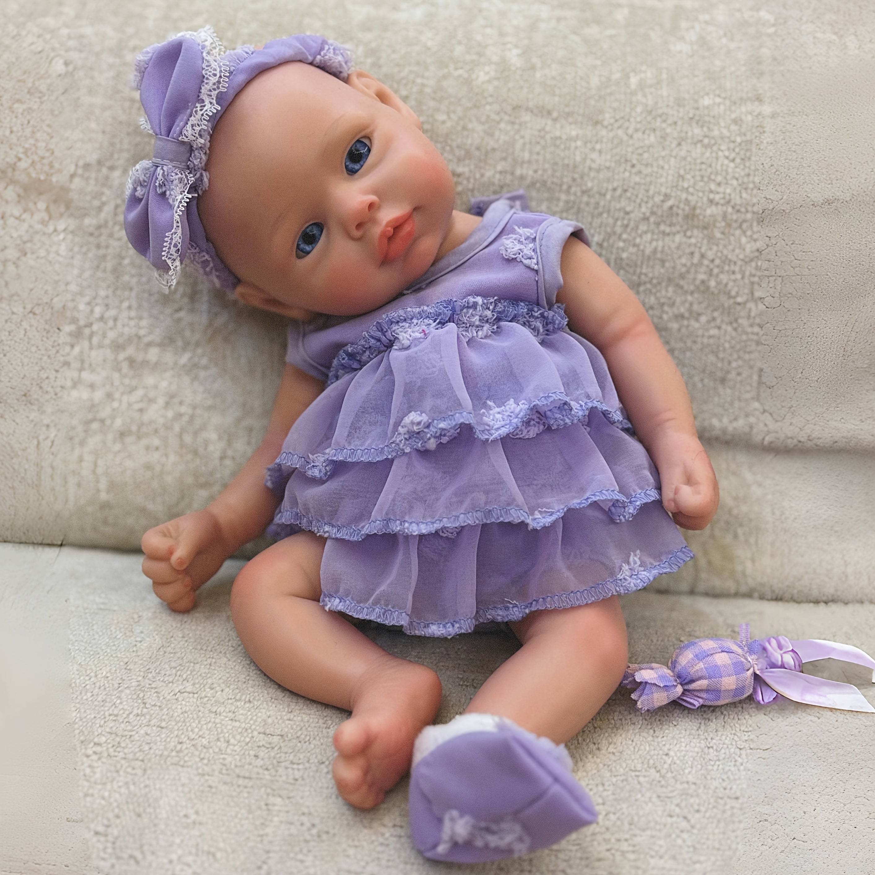 Realistic 13in Open Eyes Reborn Baby Doll Silicone Girl Toy