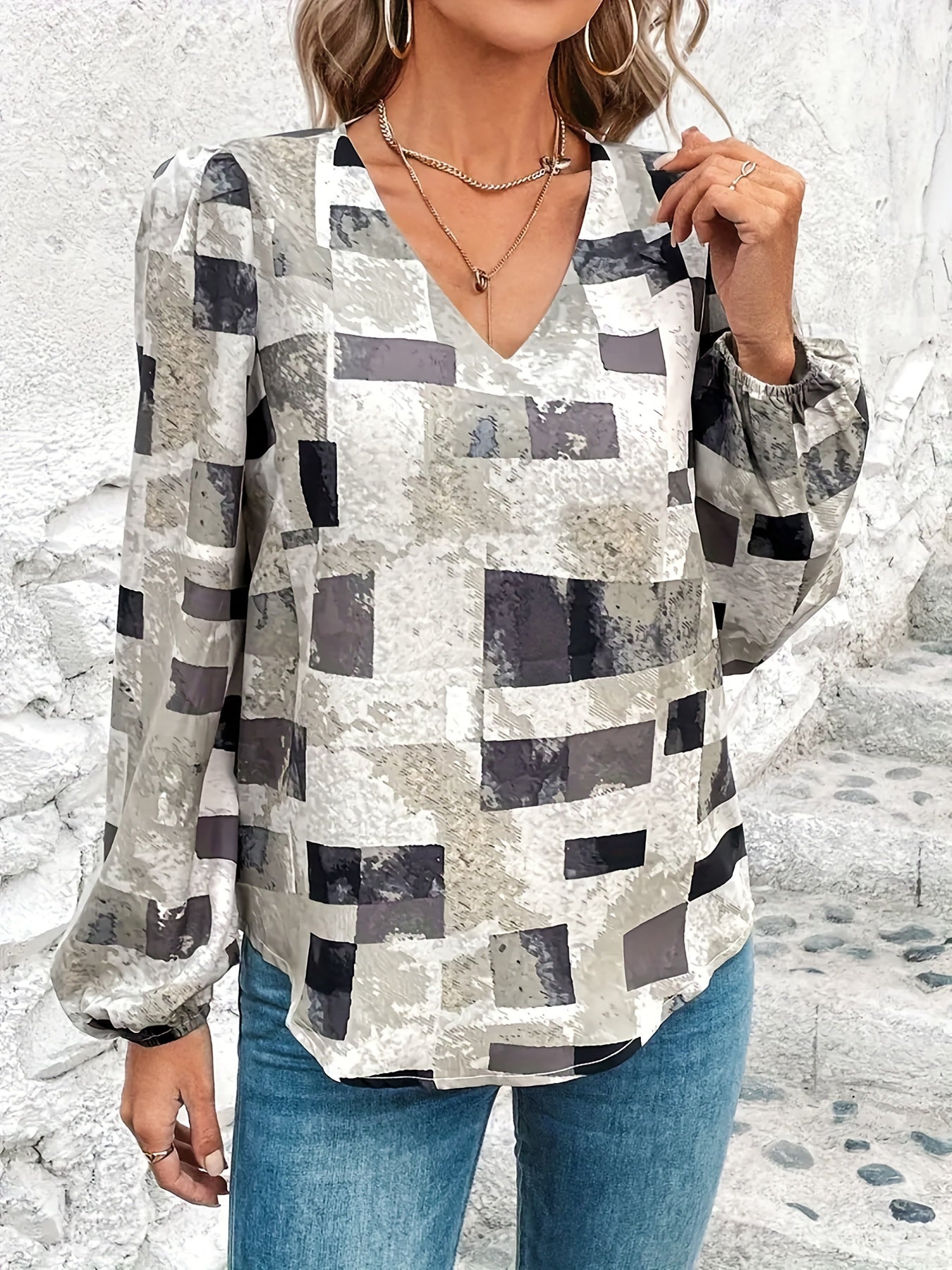  Geometric Print Tie Dye Lantern Sleeve V Neck Blouse
