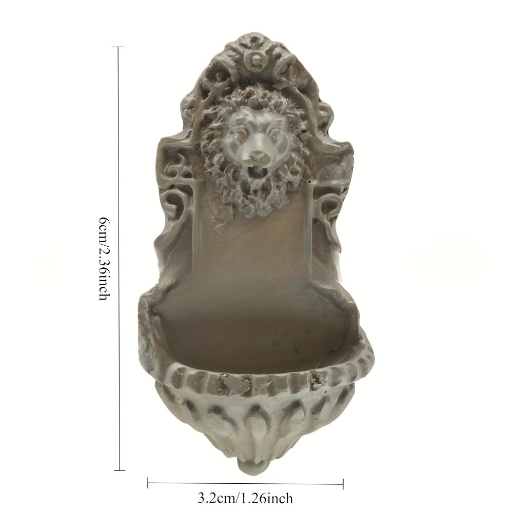 Realistic Gray Lion Head Wall Decoration for Fairy Gardens
