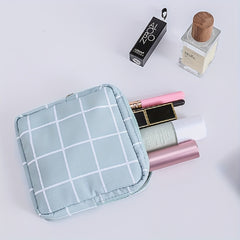 Reusable Sanitary Napkin Pads Storage Bag Mini Zipper Period Pouch