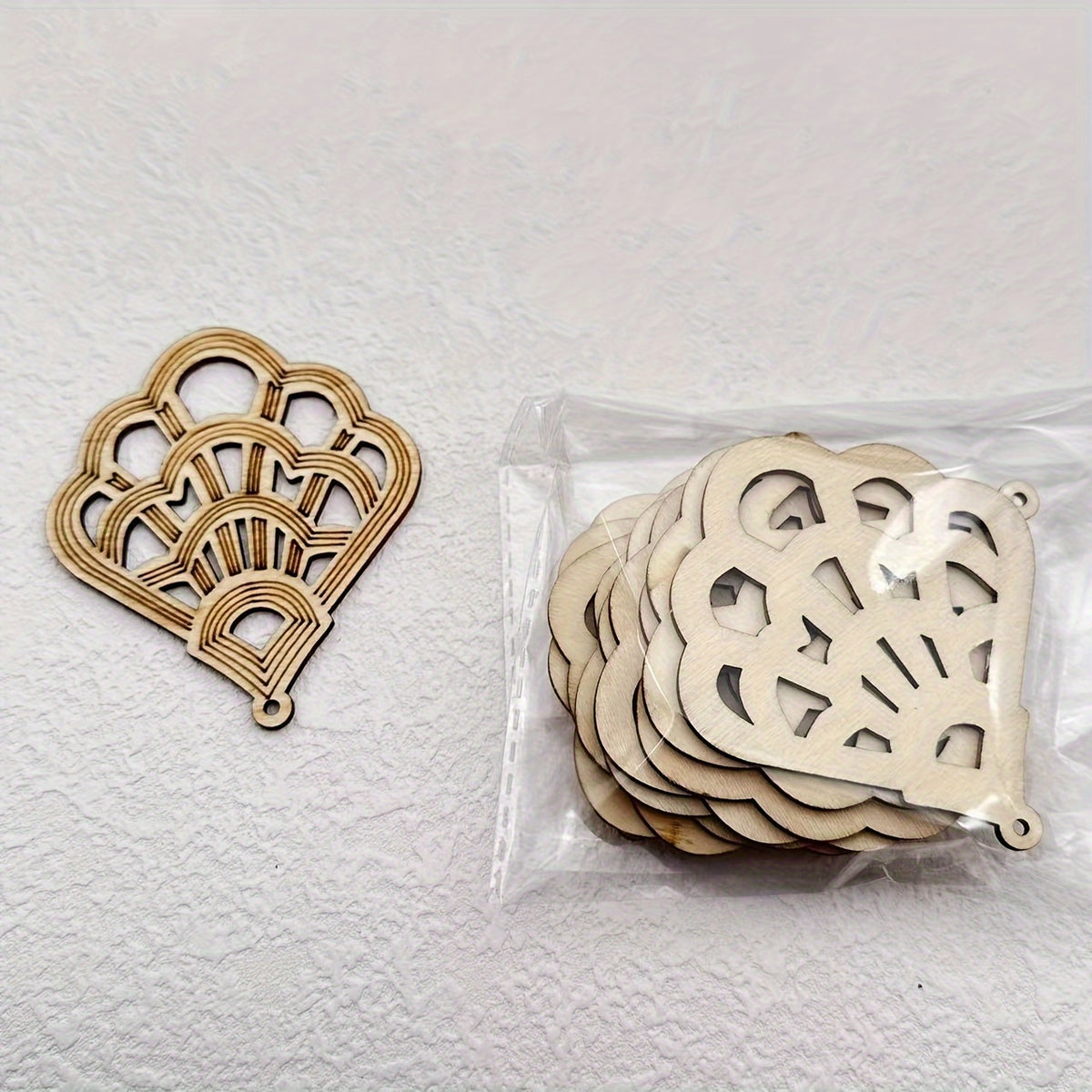 10pcs Shell Shape Sliced Pendant Home Decoration Wooden Crafts