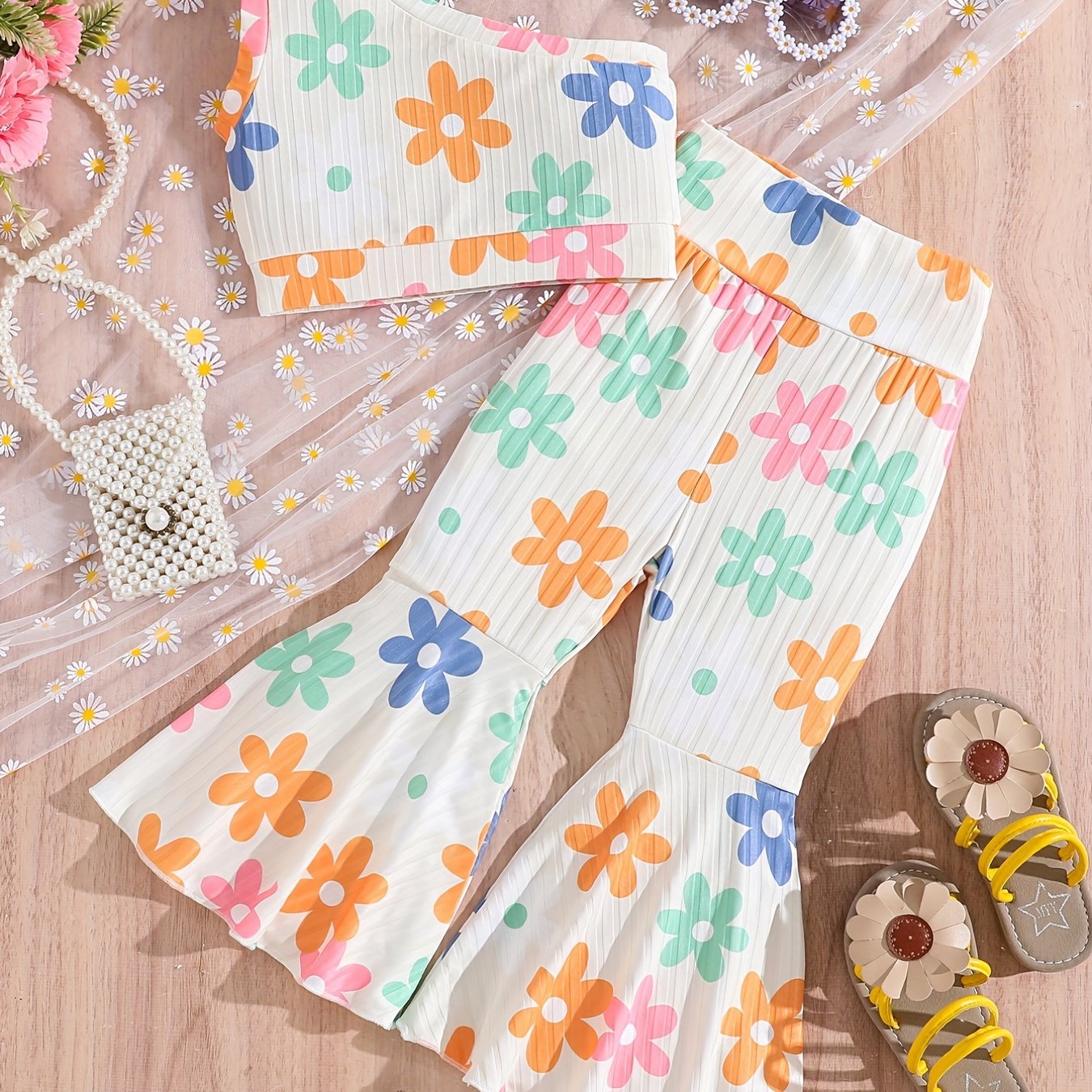 2pcs Baby Girls Floral Top & Flared Pants Set