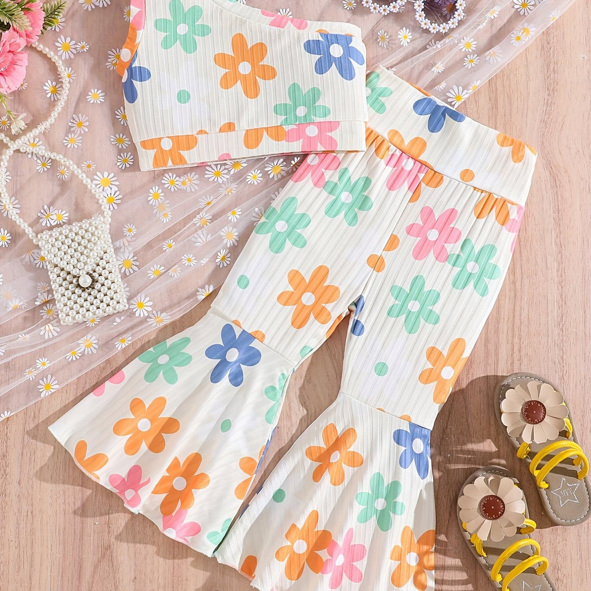 2pcs Baby Girls Floral Top & Flared Pants Set