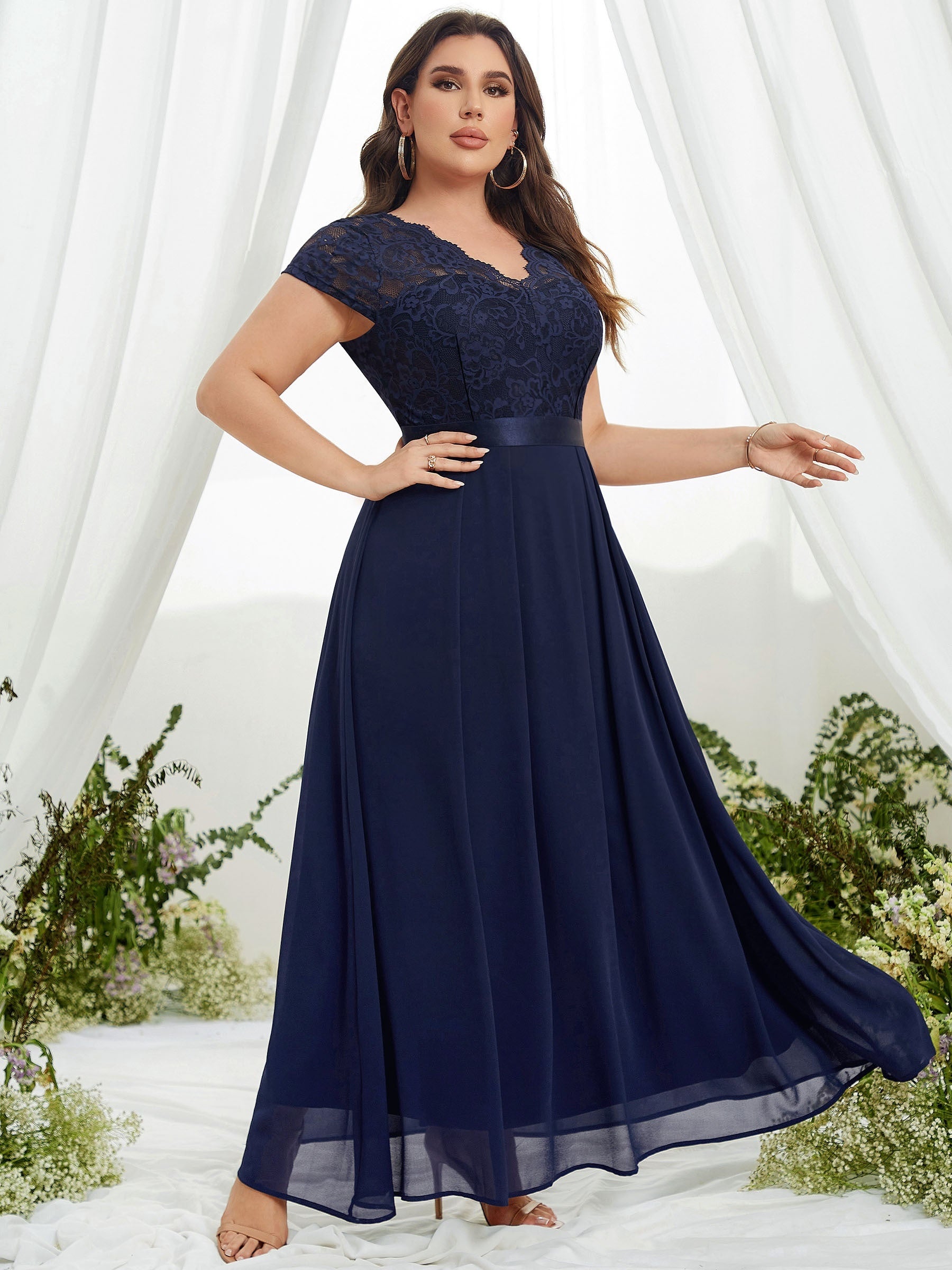  Bridesmaid Dress Solid Lace Short Sleeve V Neck Maxi Formal Dress