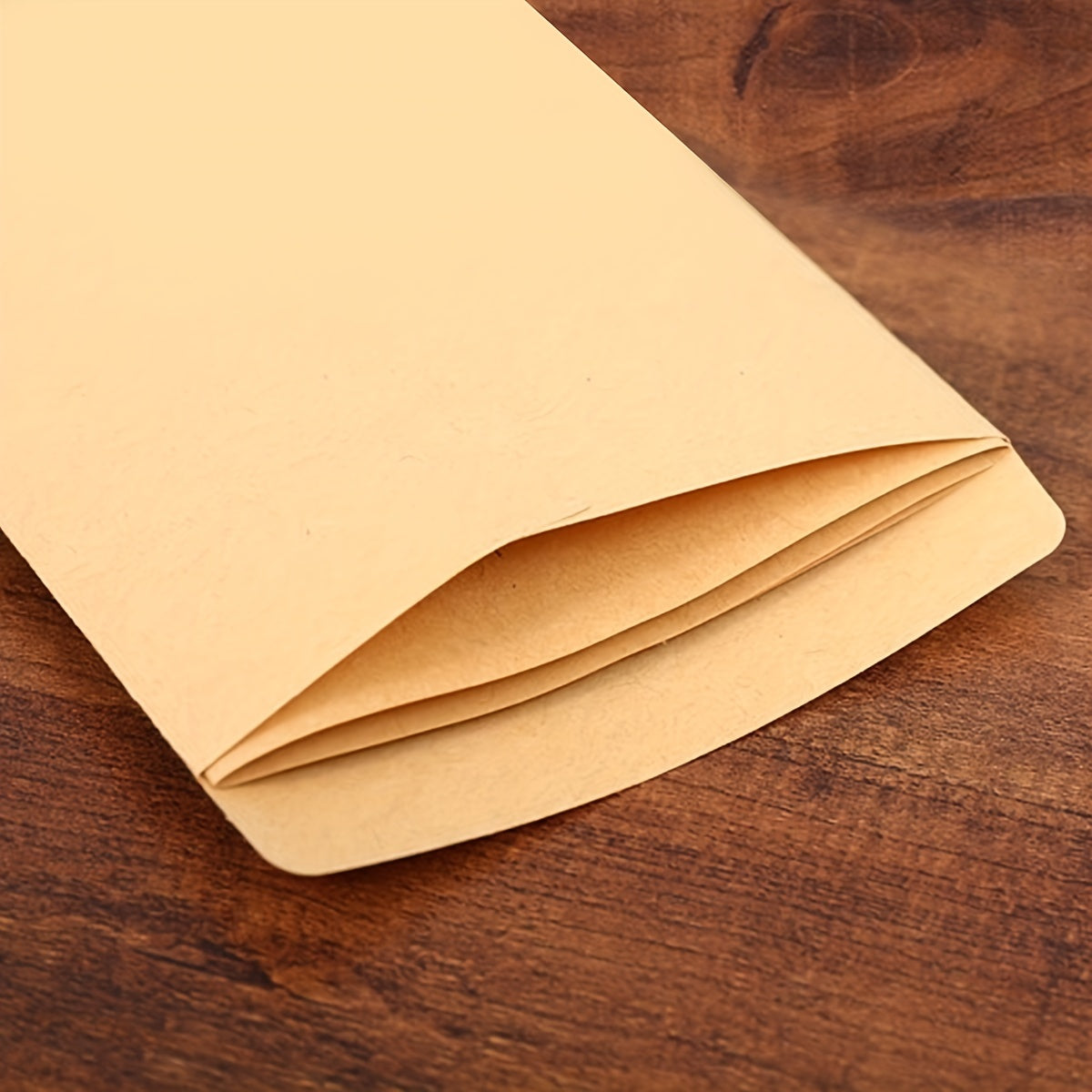20pcs Vintage Stationery Set: 10 Sheets Letter Paper, 10 Envelopes, Flowers