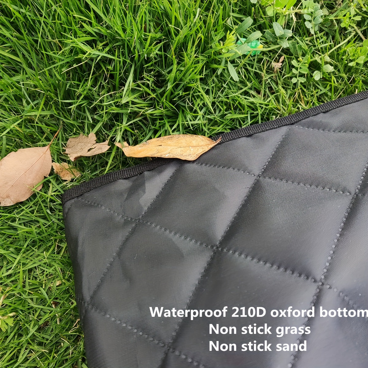 XL Waterproof Picnic Mat 210D Oxford Cloth Tear Resistant
