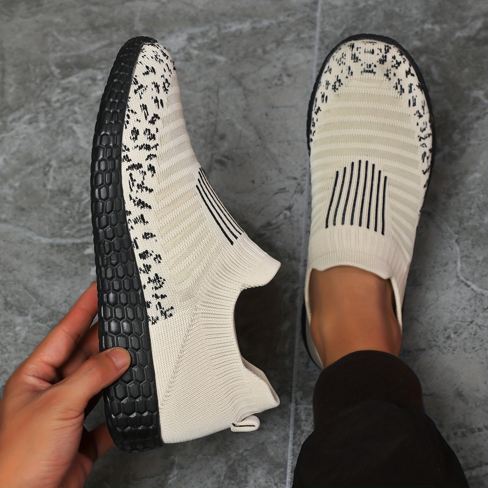 Men's Lightweight Slip on Athletic Walking Shoes