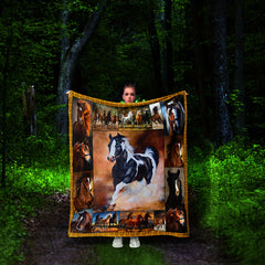 Running Horse Print Flannel Blanket Double sided Fleece Soft For Sofa Bed