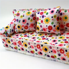 Dollhouse Furniture Flower Cloth Sofa with 2 Cushions