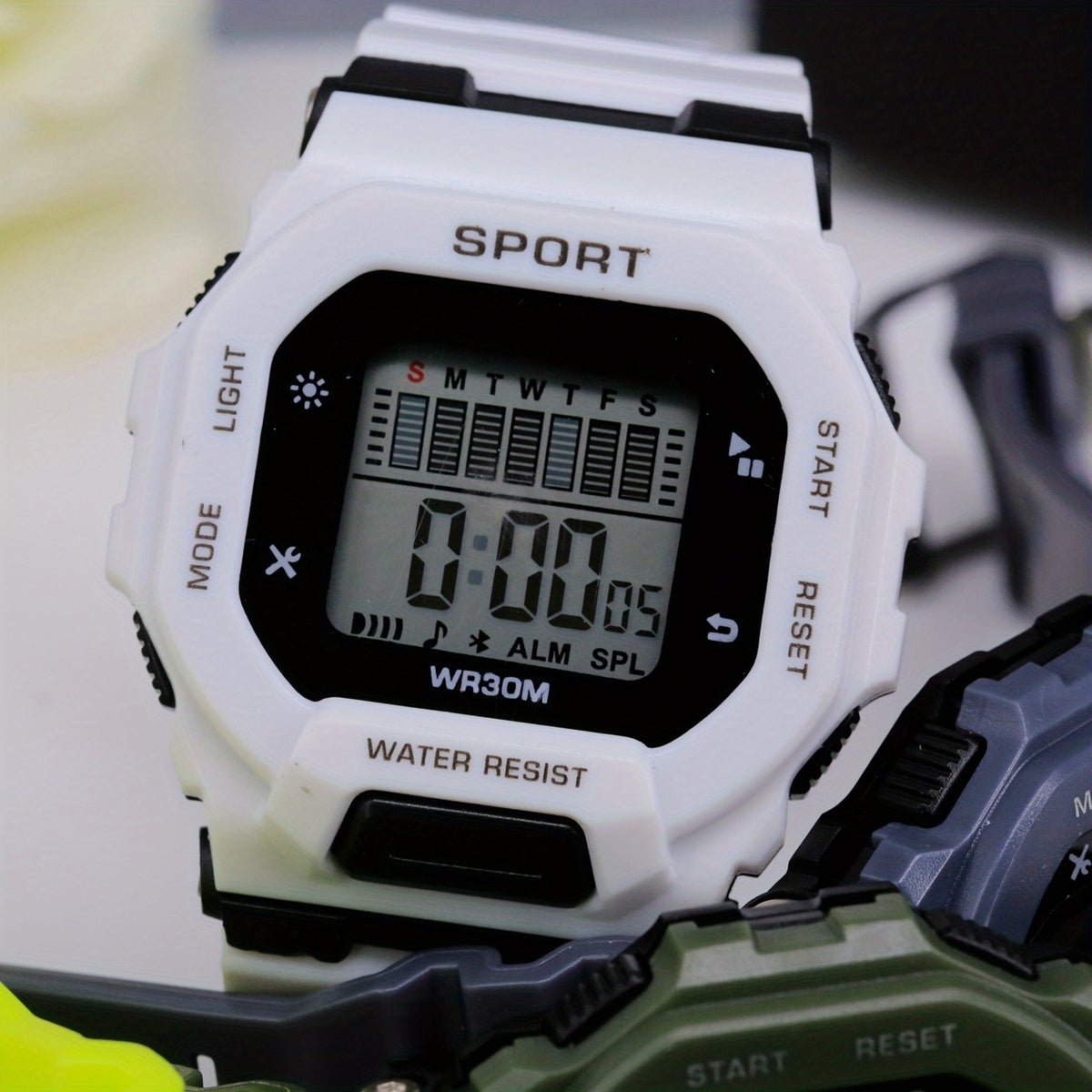 Stylish Waterproof Night Light Watch for Sports Timing
