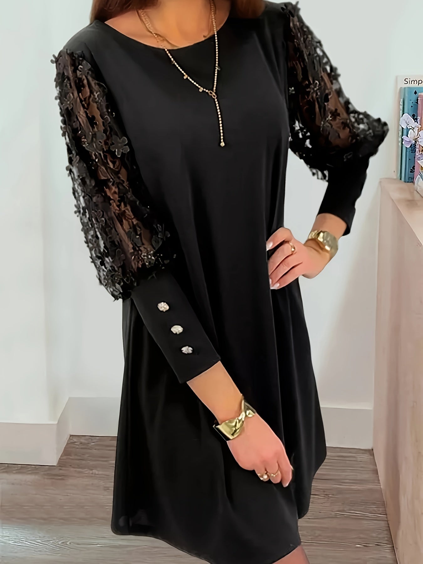  Casual Dress Solid Lace Lantern Sleeve Dress