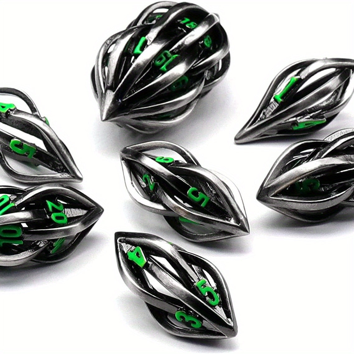 7pcs Metal Hollow Dice Set Polyhedral for Christmas & Halloween