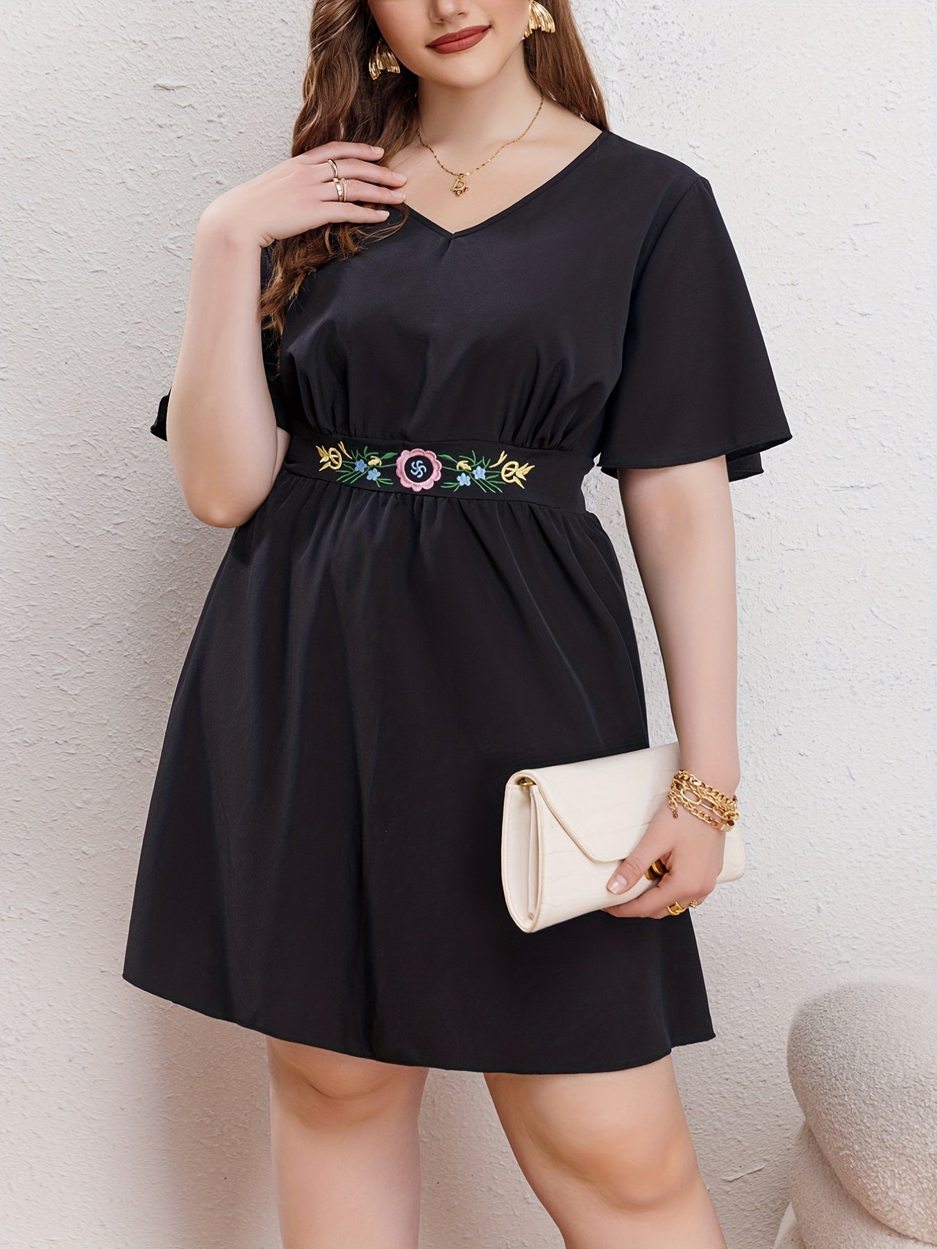  Floral Embroidered Ruffle Sleeve V Neck Dress