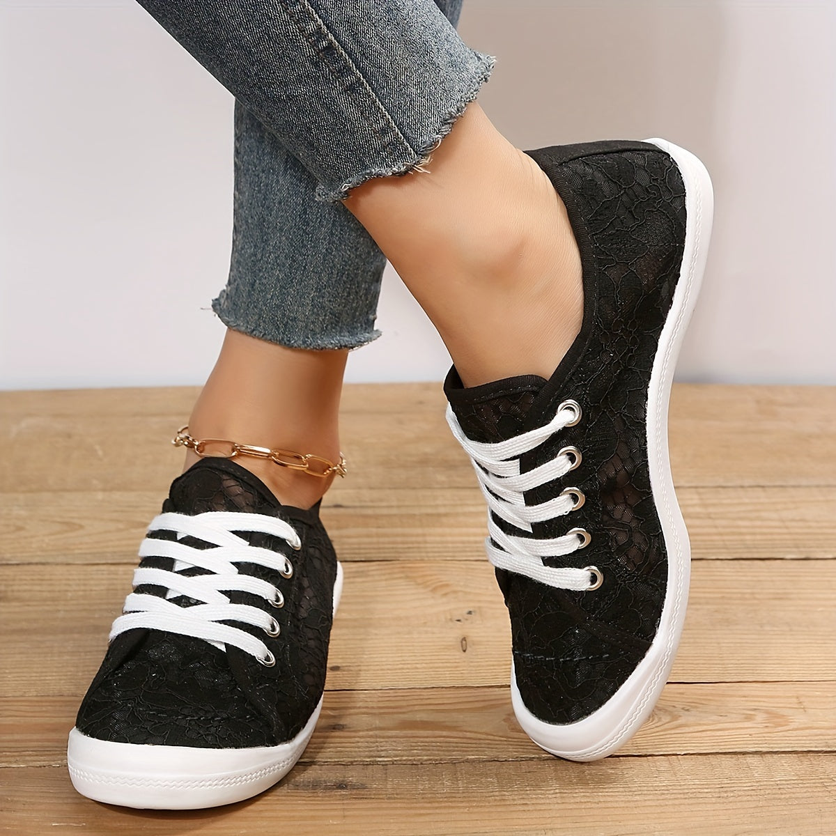 Women's Flower Mesh Sneakers Lightweight Casual Walking Shoes