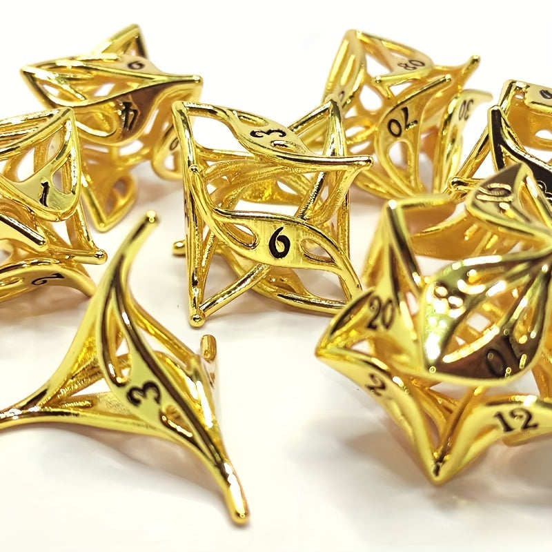 7pcs Hollow Flower Dice Polyhedral Dice Mini Dice For Game Entertainment