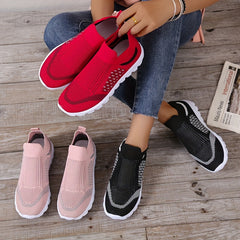 Women's Low Top Sock Shoes Knitted Slip On Walking Sneakers