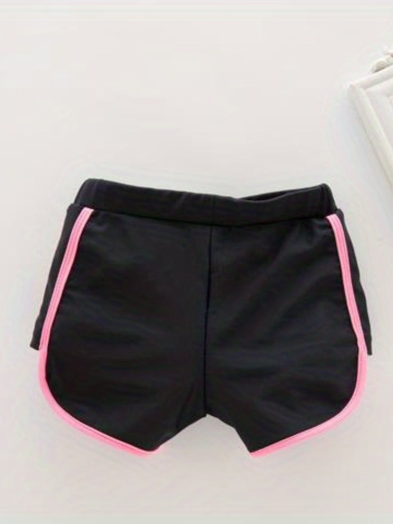 Girls 3pcs Swimsuit Long Sleeve Top & Shorts & Swim Cap LOVE Heart Pattern
