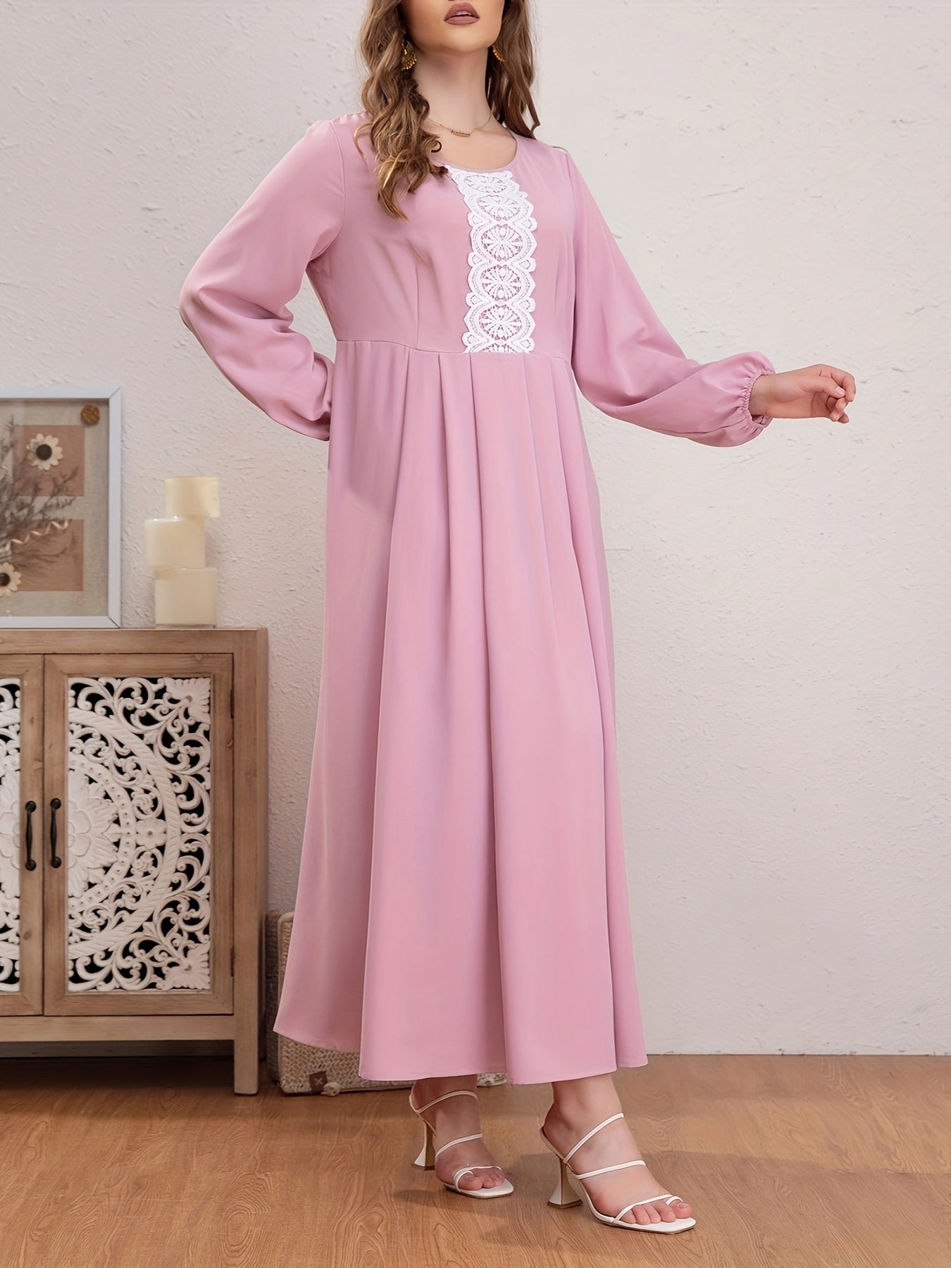  Colorblock Lace Panel Long Sleeve Maxi Dress