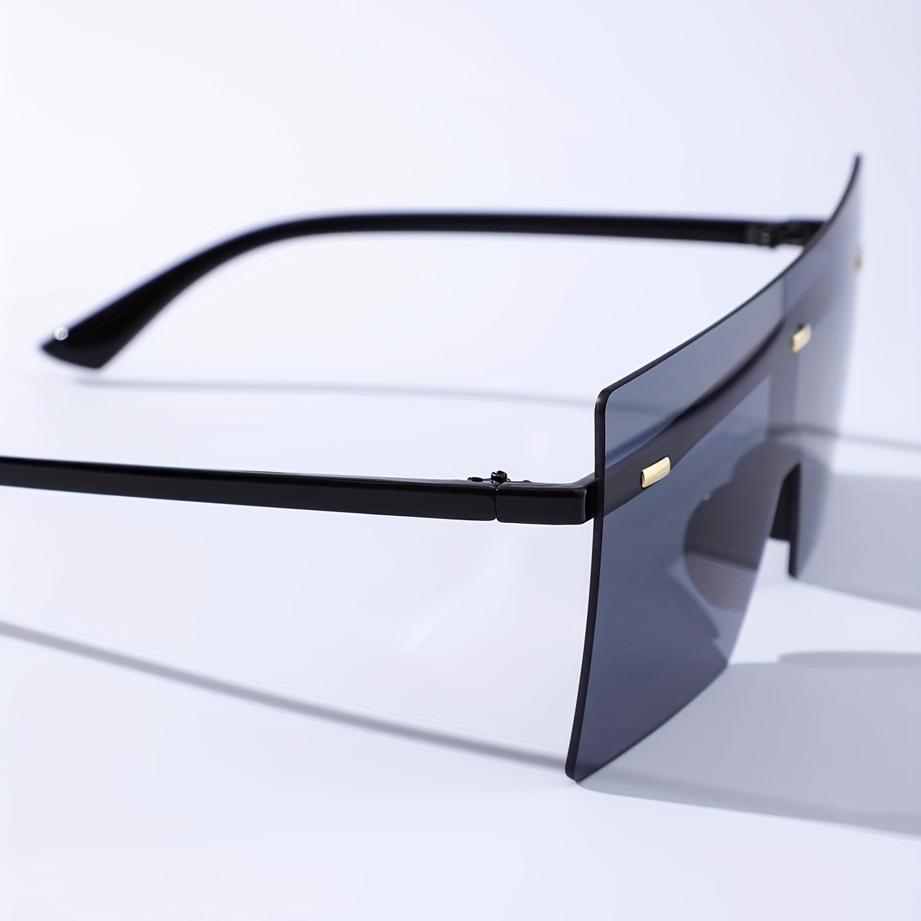 Oversized Rimless Square Sunglasses UV400