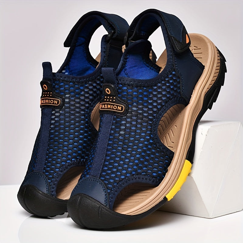 Men's Closed Toe Anti Collision Sandals Wear Resistant Non Slip Beach Shoes