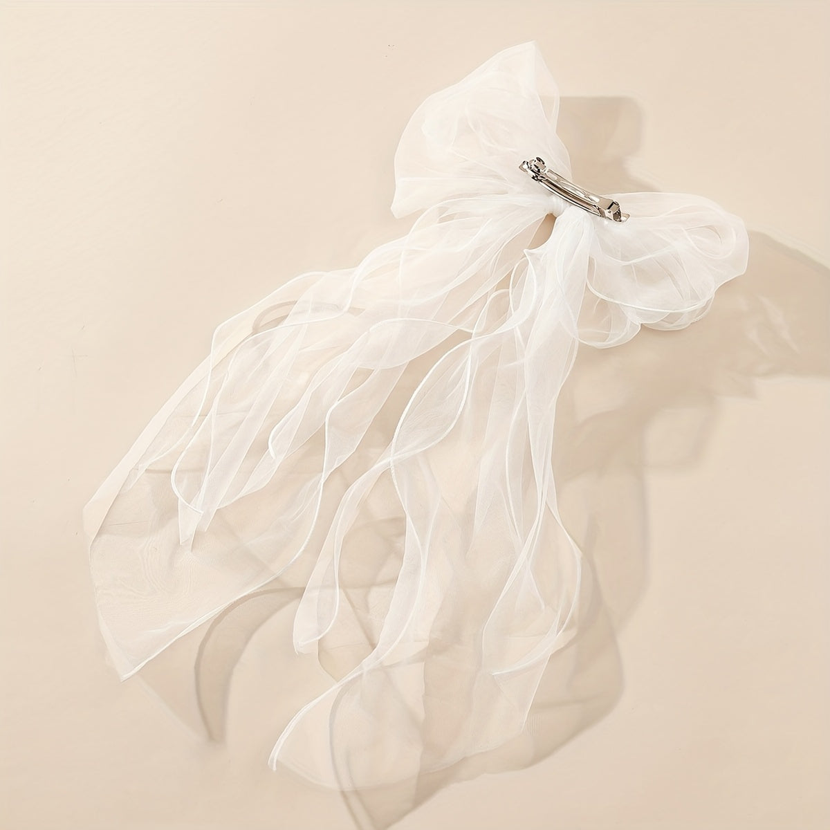 Romantic Sheer Bowknot Bridal Veil with Ribbon Edge & Comb