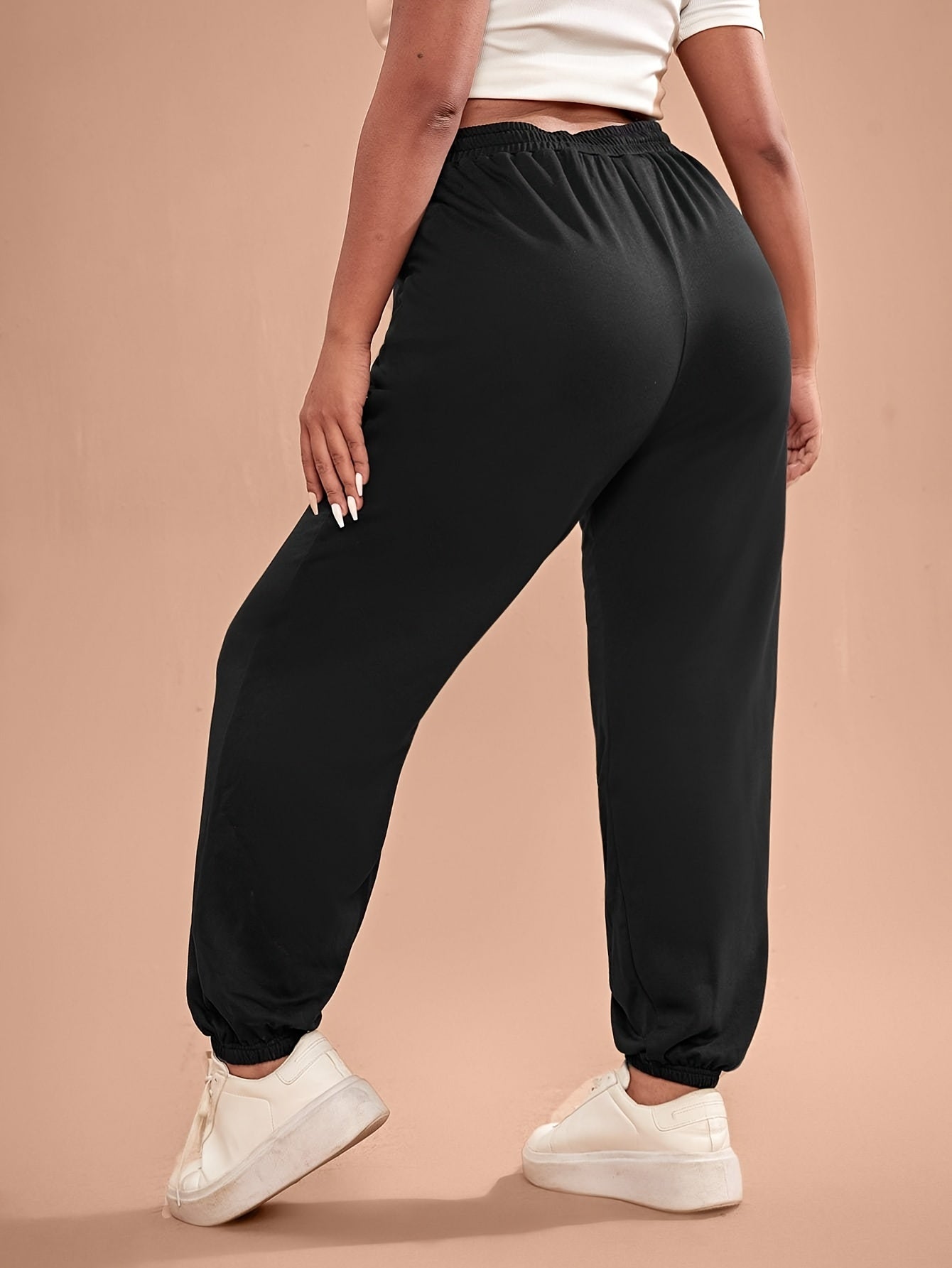  Women's Solid Tie Front Joggers