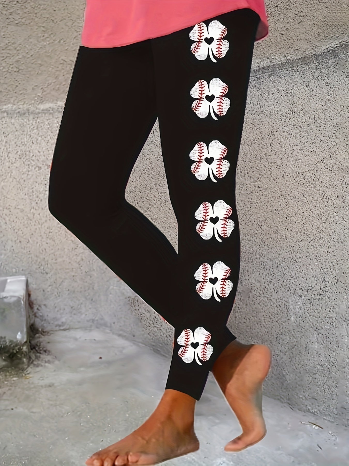 Women's Plus Baseball Lucky Clover Print High Rise Leggings
