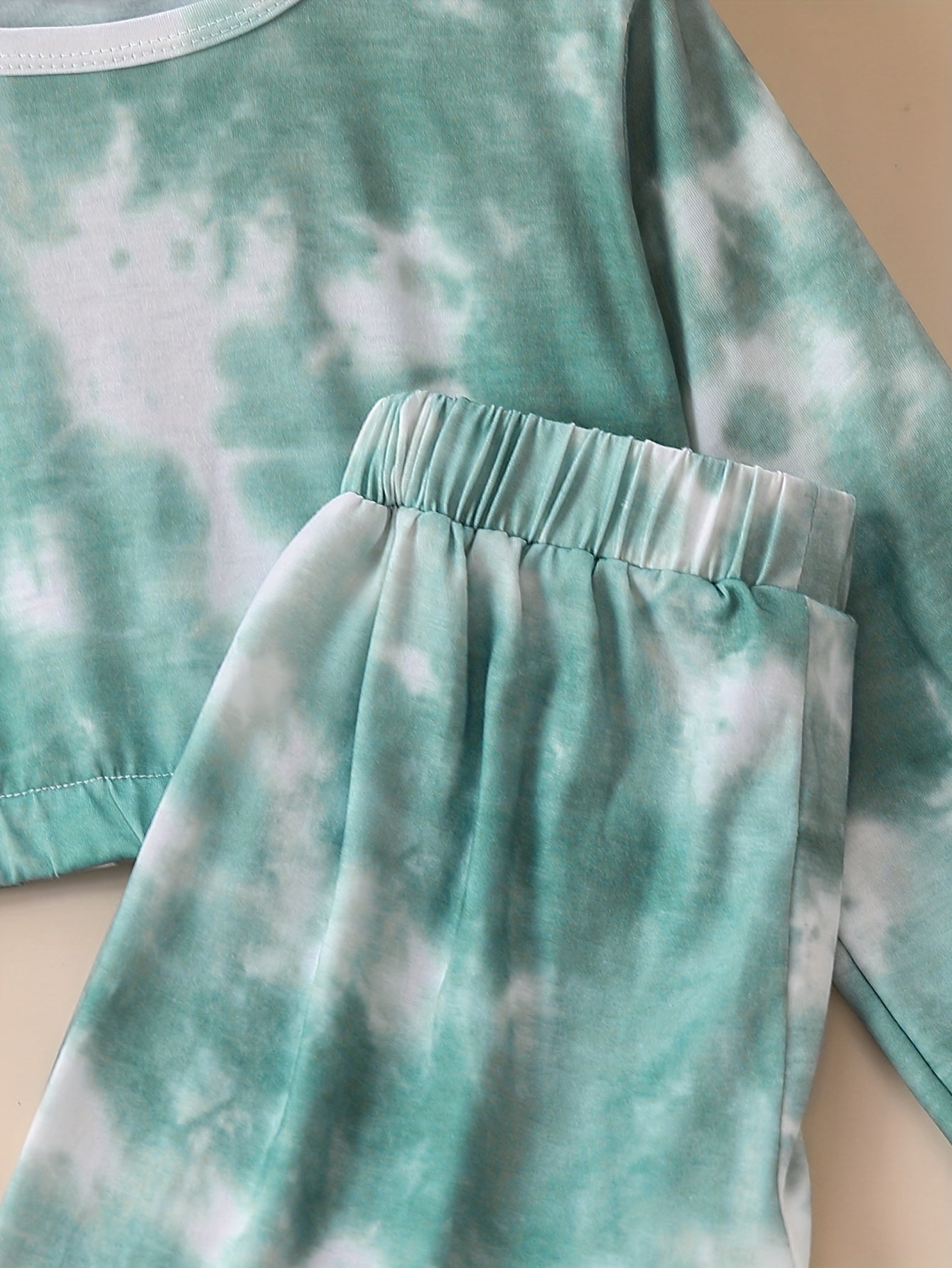 Girl's Tie Dye 2pc Sweatshirt & Sweatpants Set for Spring Fall