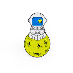 Creative Space Skateboard Alien Eye Brooch