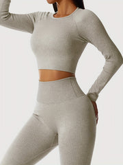 Yoga Set Long Sleeve Crop Top and Butt Lifting Leggings
