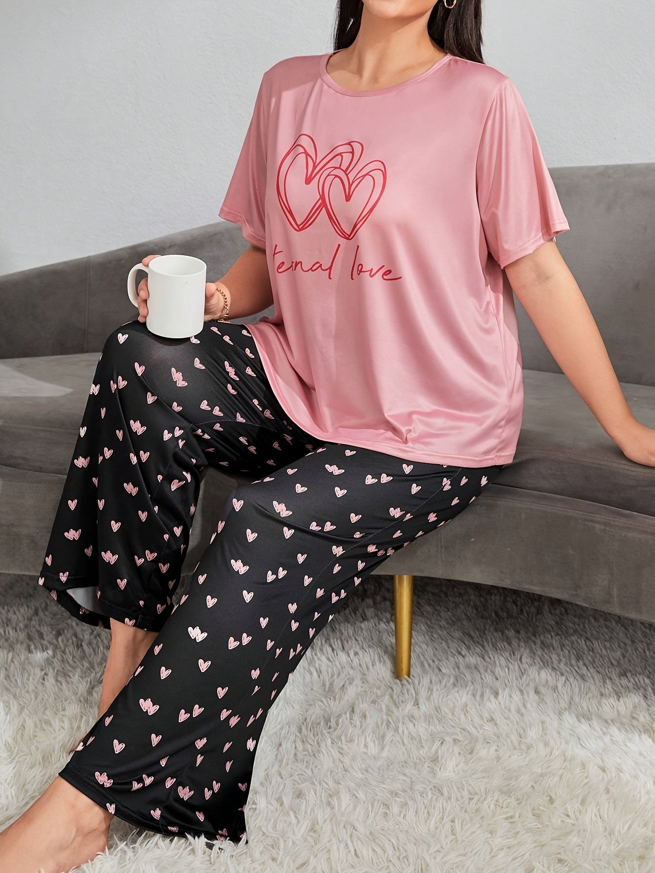 Heart & Letter Print Pajama Set Women's Tee & Pants