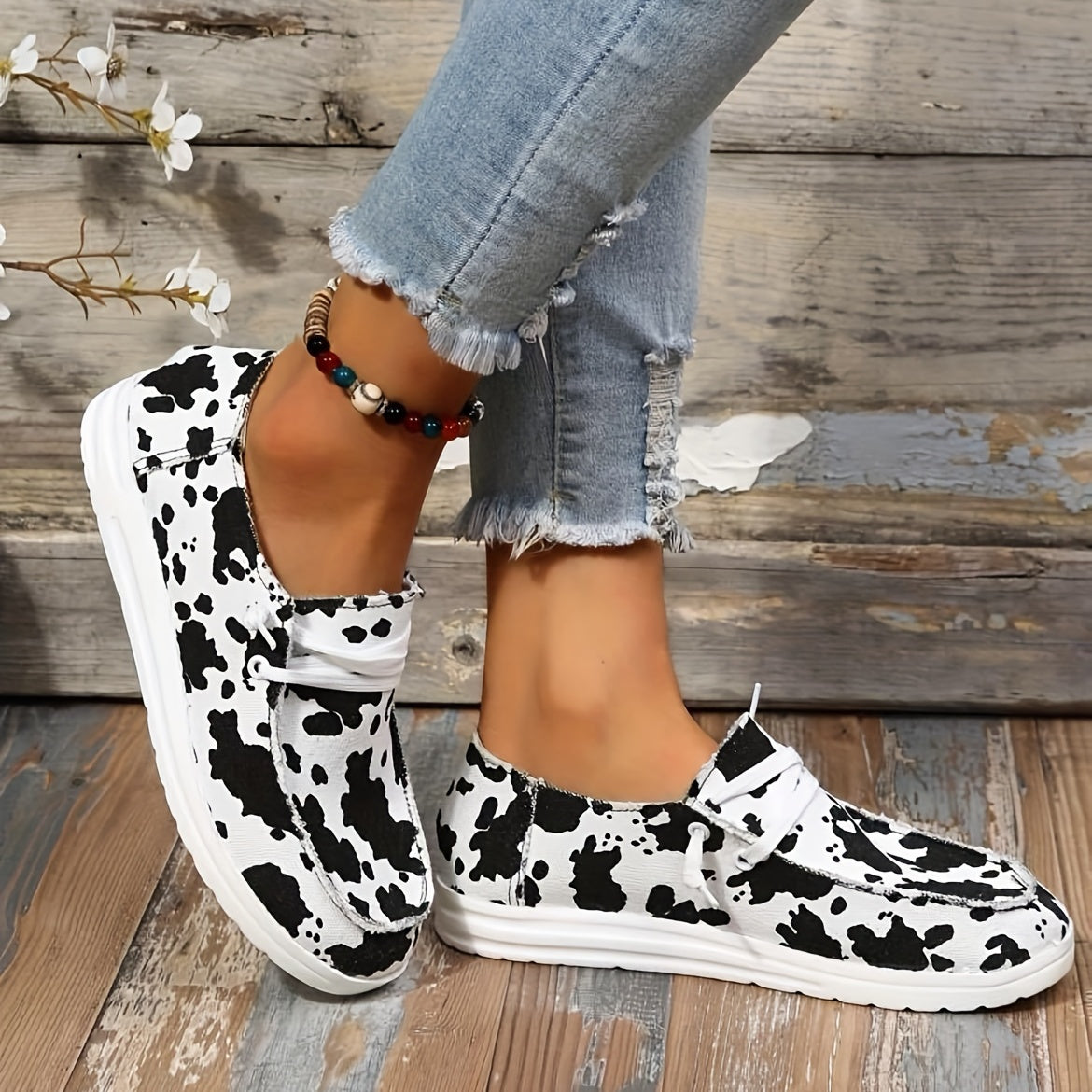 Women's Cow Pattern Canvas Shoes Casual Low Top Lace Up Slip On Walking Shoes