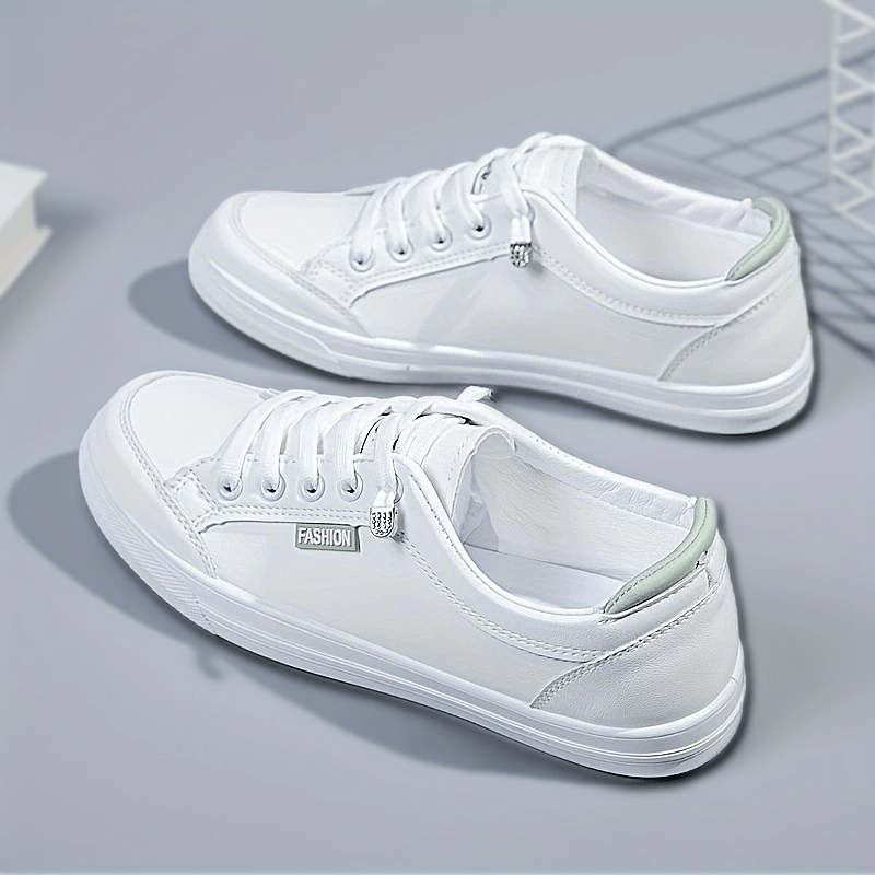 Women's Lace Up Walking Shoes Casual Flat Skate Shoes